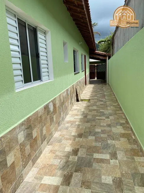 Foto 9 de Casa com 2 quartos à venda, 143m2 em Mongagua - SP