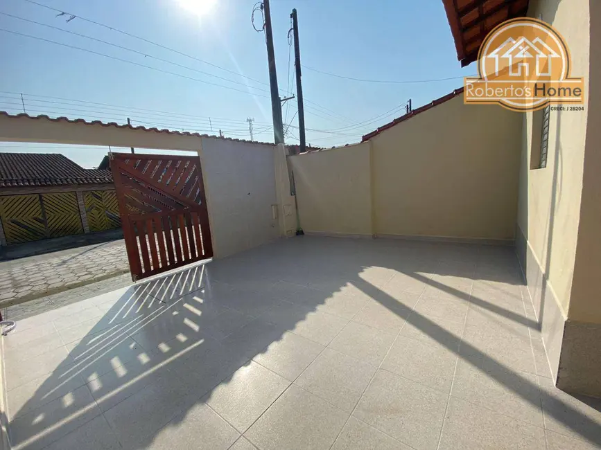 Foto 6 de Casa com 2 quartos à venda, 138m2 em Mongagua - SP