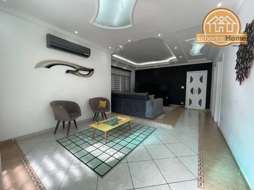 Casa com 3 quartos à venda em Canto do Forte, Praia Grande - SP - imagem 3 Foto 3 de Casa com 3 quartos à venda em Canto do Forte, Praia Grande - SP