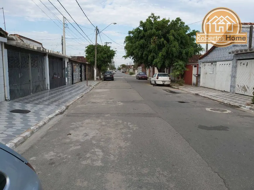 Foto 4 de Casa de Condomínio com 2 quartos à venda, 46m2 em Maracanã, Praia Grande - SP