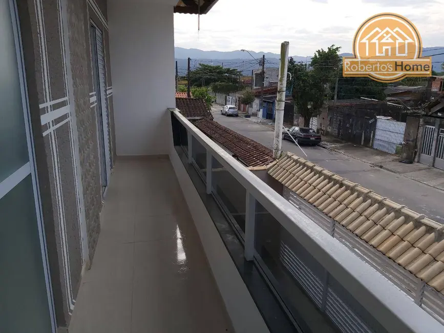 Foto 1 de Casa de Condomínio com 2 quartos à venda, 46m2 em Maracanã, Praia Grande - SP