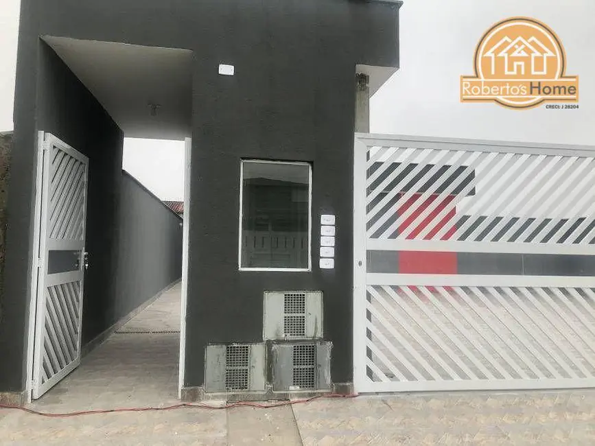 Foto 2 de Casa com 2 quartos à venda, 47m2 em Itanhaem - SP