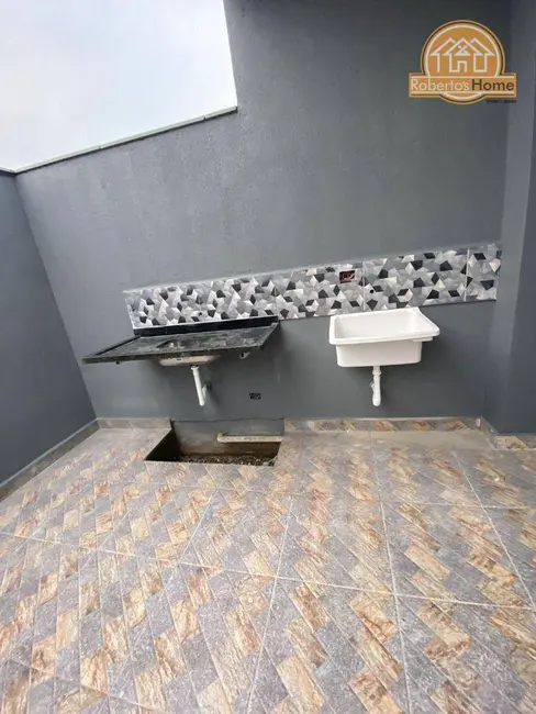 Foto 5 de Casa com 2 quartos à venda, 47m2 em Itanhaem - SP