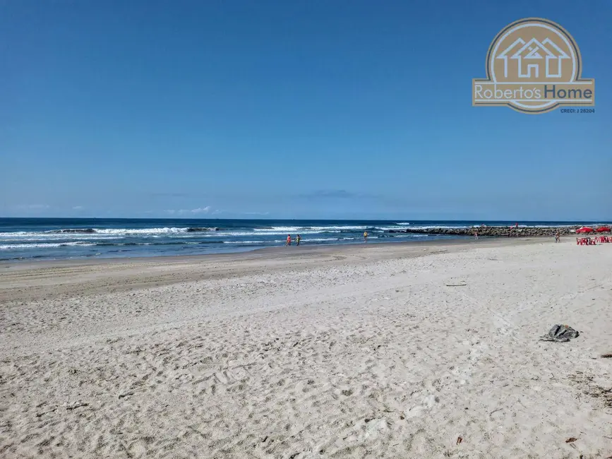 Foto 4 de Cobertura com 2 quartos à venda, 227m2 em Centro, Mongagua - SP