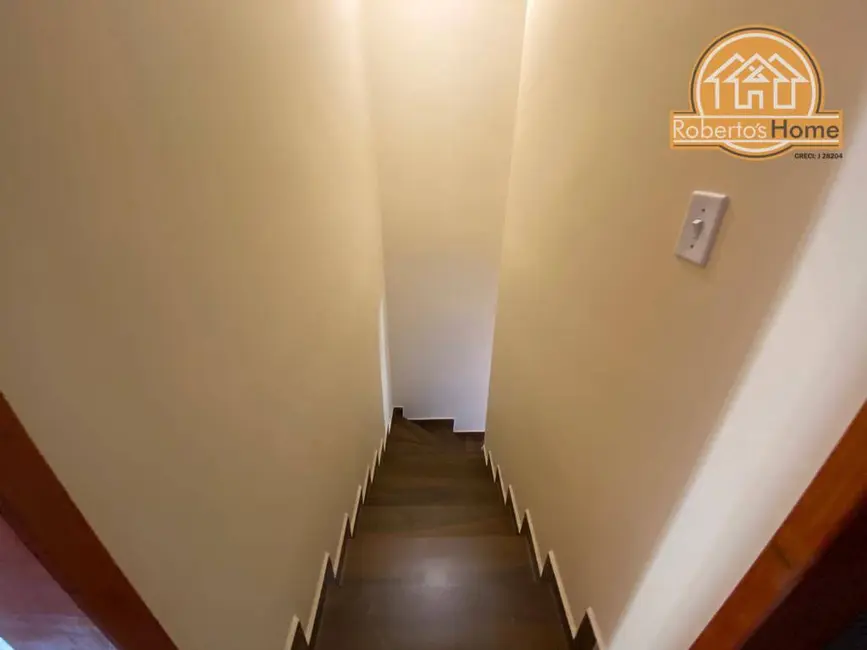 Sobrado com 2 quartos à venda, 139m2 em Itanhaem - SP - imagem 8 Foto 8 de Sobrado com 2 quartos à venda, 139m2 em Itanhaem - SP
