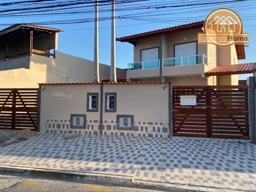 Sobrado com 2 quartos à venda, 139m2 em Itanhaem - SP - imagem 2 Foto 2 de Sobrado com 2 quartos à venda, 139m2 em Itanhaem - SP
