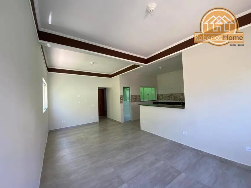 Foto 8 de Casa com 2 quartos à venda, 83m2 em Itanhaem - SP