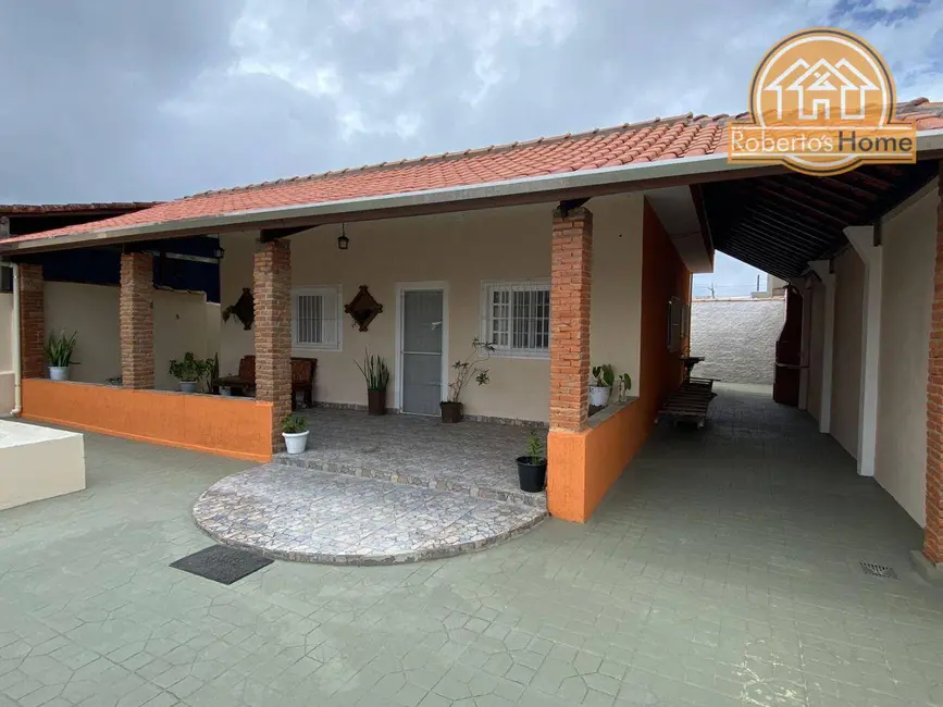 Foto 3 de Casa com 3 quartos à venda, 275m2 em Itanhaem - SP