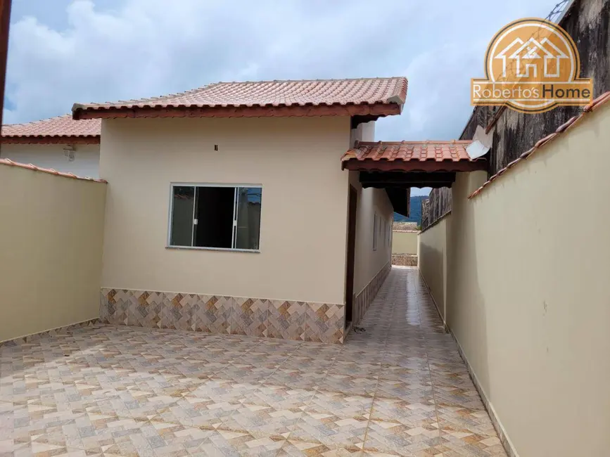 Foto 1 de Casa com 2 quartos à venda, 85m2 em Itanhaem - SP