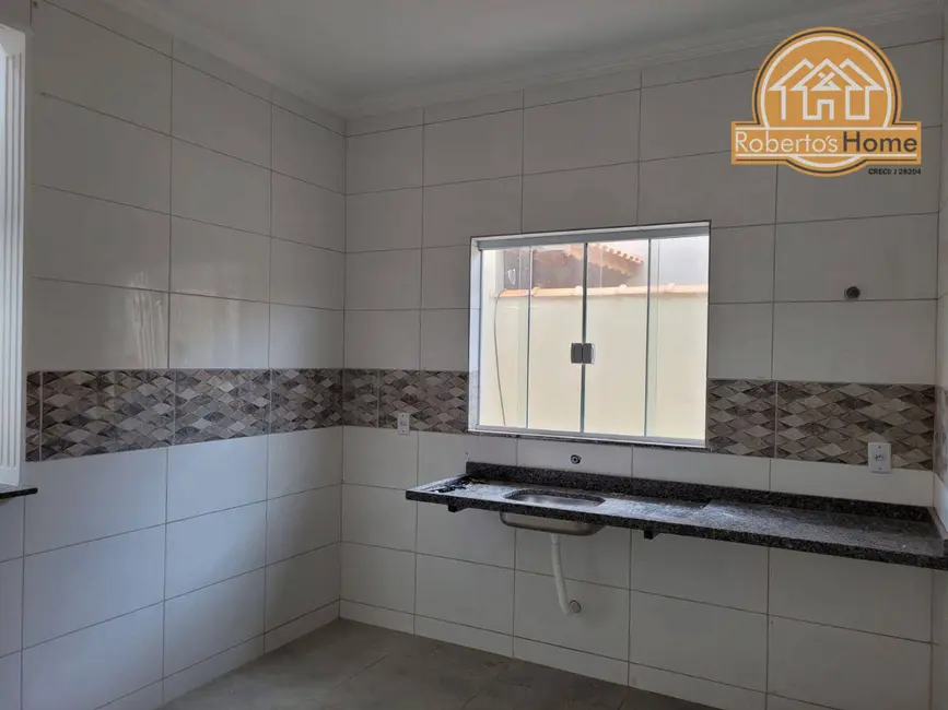Foto 5 de Casa com 2 quartos à venda, 85m2 em Itanhaem - SP