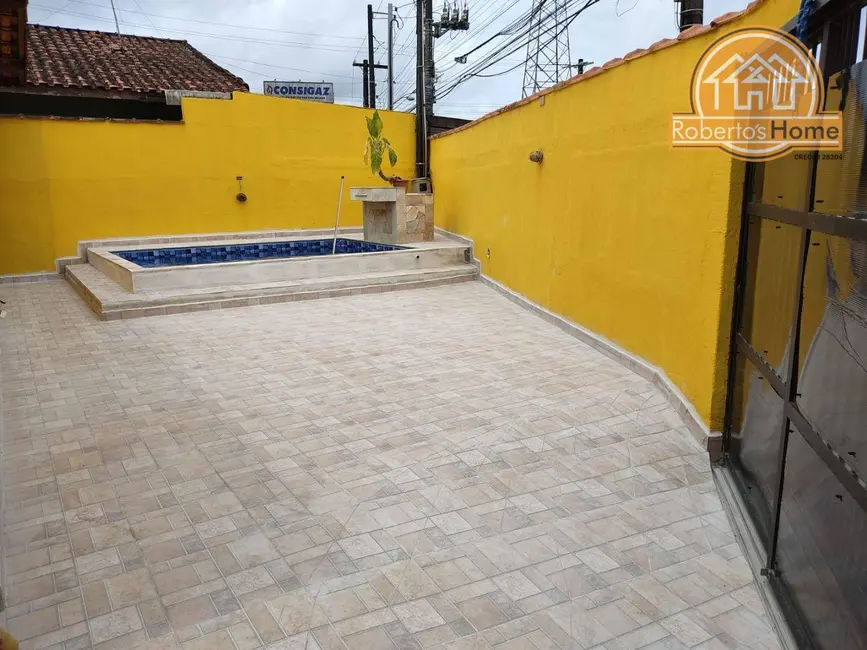 Foto 4 de Casa com 2 quartos à venda, 126m2 em Mongagua - SP