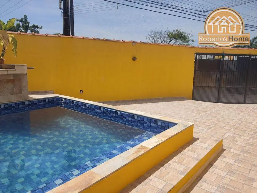 Foto 5 de Casa com 2 quartos à venda, 126m2 em Mongagua - SP