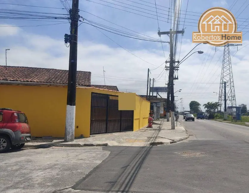 Foto 2 de Casa com 2 quartos à venda, 126m2 em Mongagua - SP