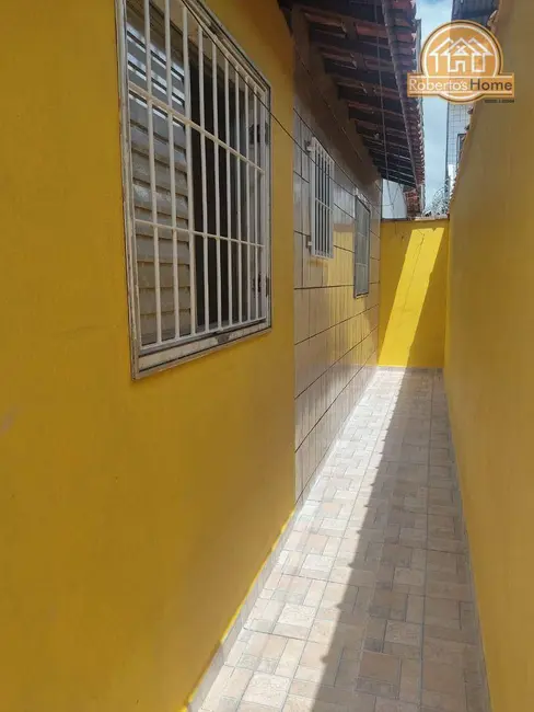 Foto 7 de Casa com 2 quartos à venda, 126m2 em Mongagua - SP