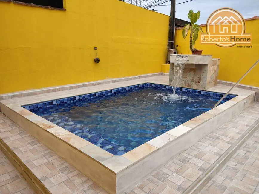 Foto 6 de Casa com 2 quartos à venda, 126m2 em Mongagua - SP