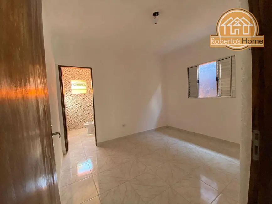 Foto 9 de Casa com 2 quartos à venda, 126m2 em Mongagua - SP