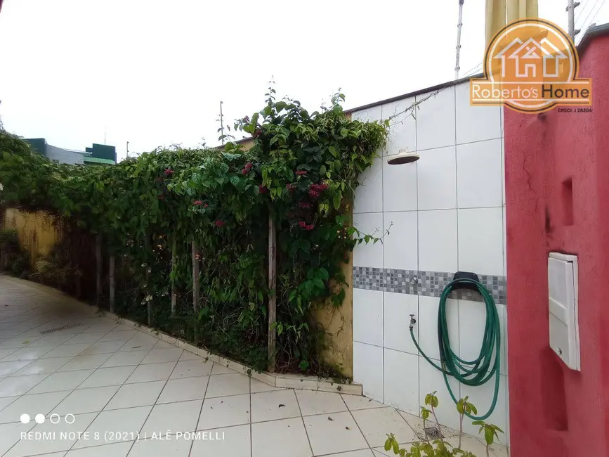 Foto 8 de Sobrado com 3 quartos à venda, 220m2 em Centro, Mongagua - SP