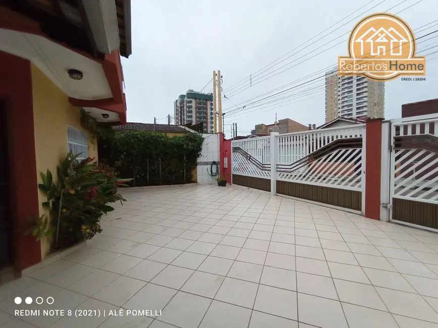 Foto 6 de Sobrado com 3 quartos à venda, 220m2 em Centro, Mongagua - SP