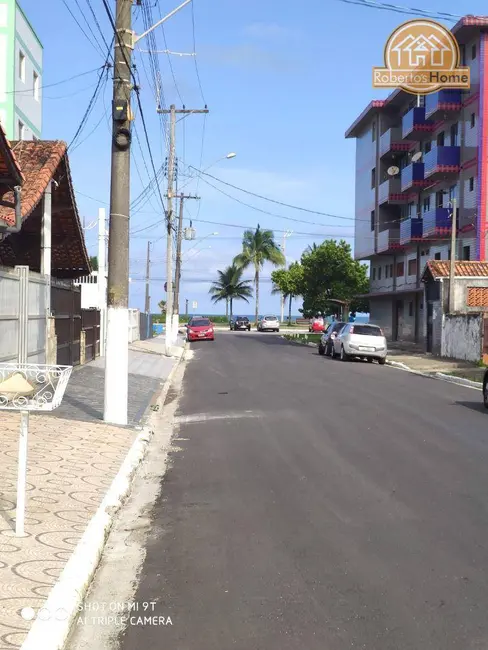 Casa com 2 quartos à venda, 117m2 em Praia Grande - SP - imagem 2 Foto 2 de Casa com 2 quartos à venda, 117m2 em Praia Grande - SP