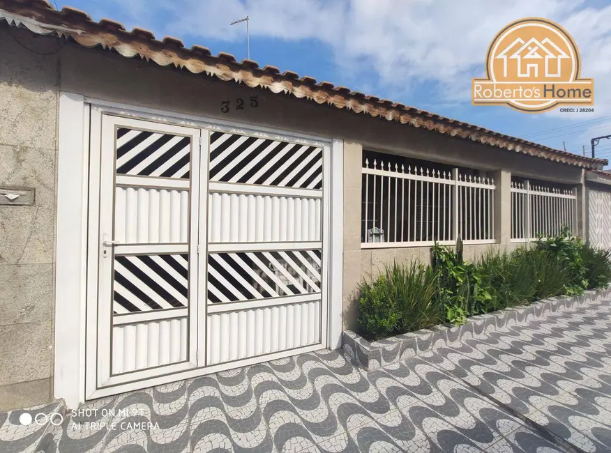 Casa com 2 quartos à venda, 117m2 em Praia Grande - SP - imagem 1 Foto 1 de Casa com 2 quartos à venda, 117m2 em Praia Grande - SP