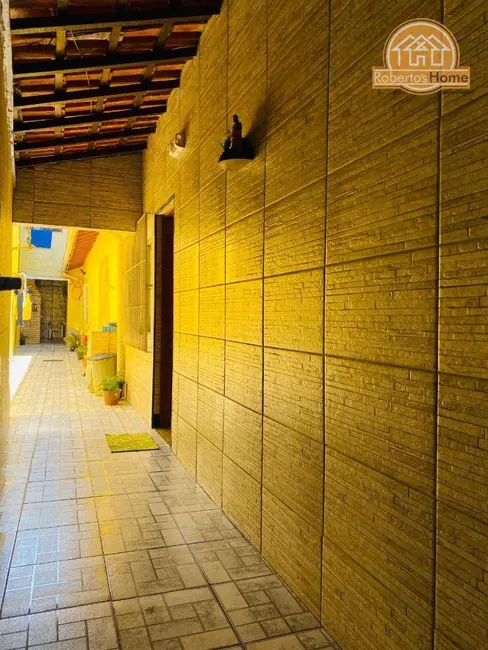 Foto 2 de Casa com 3 quartos à venda, 150m2 em Mirim, Praia Grande - SP