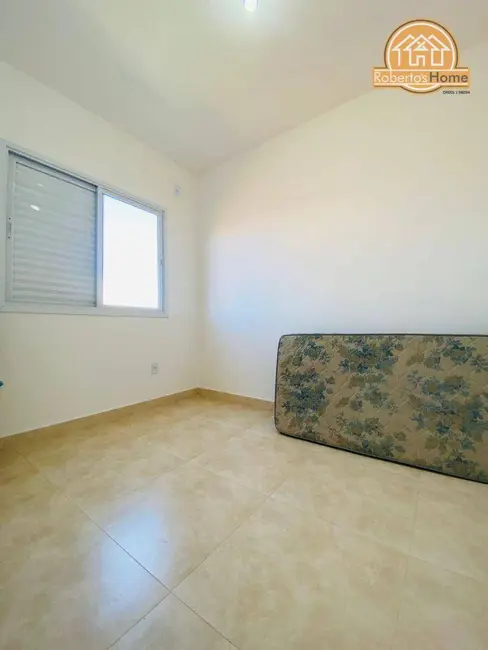 Foto 3 de Sobrado com 2 quartos à venda, 57m2 em Maracanã, Praia Grande - SP