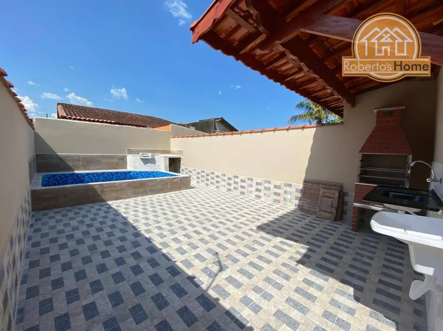 Foto 1 de Casa com 2 quartos à venda, 165m2 em Mongagua - SP