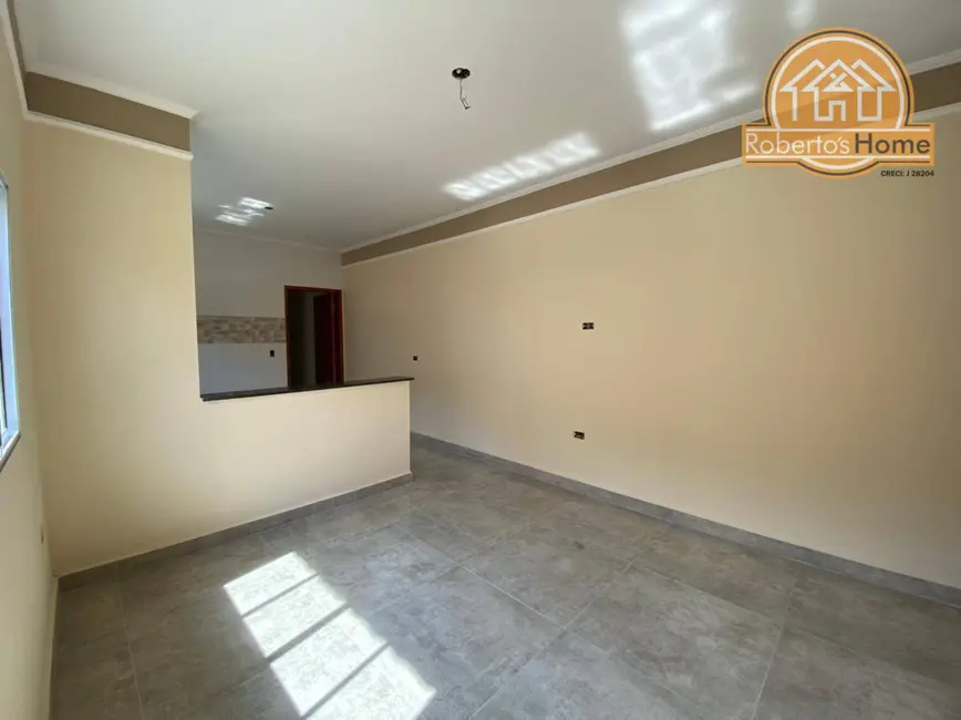 Foto 8 de Casa com 2 quartos à venda, 175m2 em Mongagua - SP