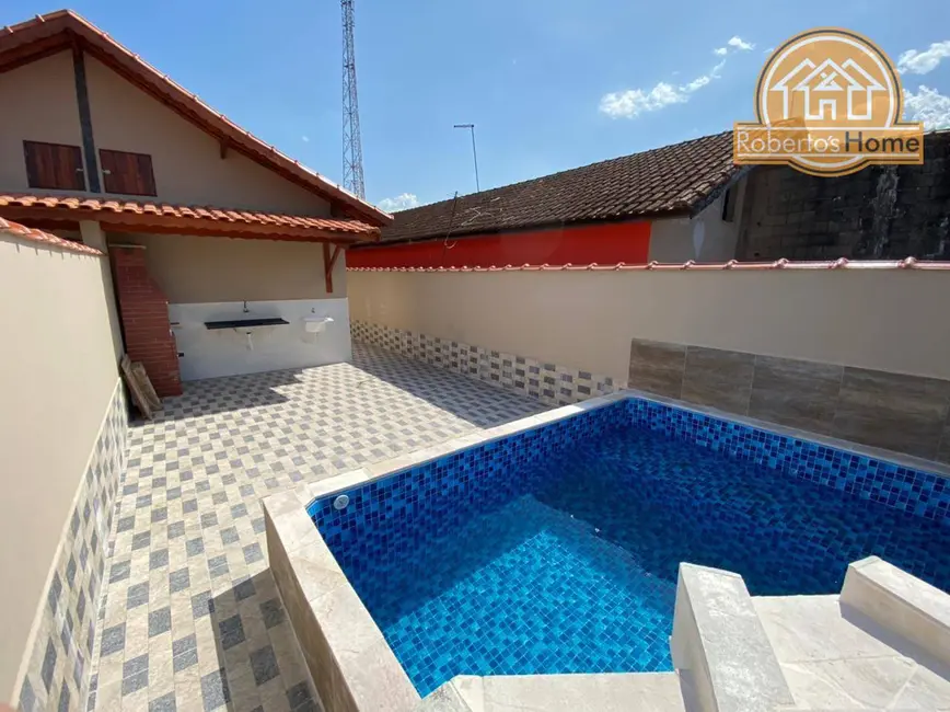 Foto 1 de Casa com 2 quartos à venda, 175m2 em Mongagua - SP