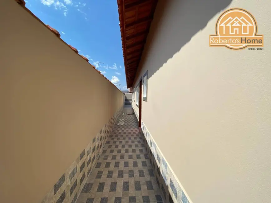 Foto 5 de Casa com 2 quartos à venda, 175m2 em Mongagua - SP