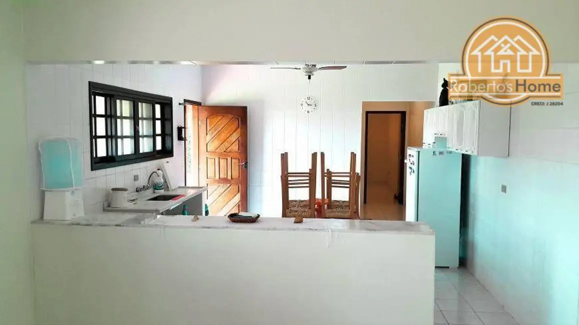 Foto 3 de Casa com 2 quartos à venda, 320m2 em Mongagua - SP