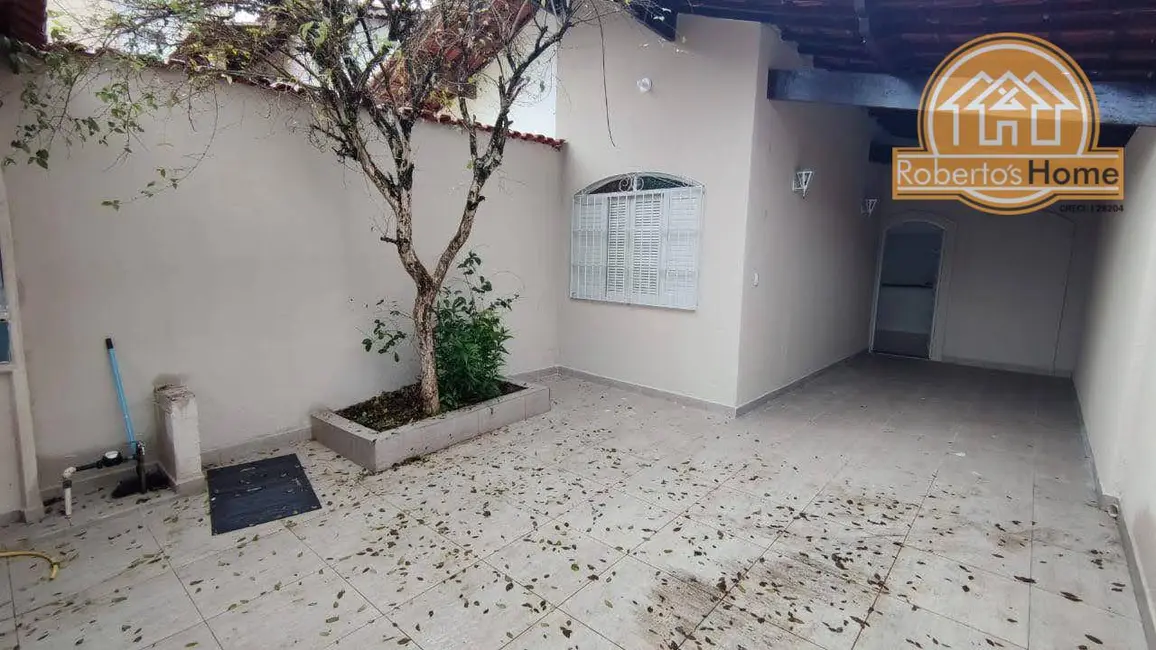 Casa com 2 quartos à venda, 125m2 em Guilhermina, Praia Grande - SP - imagem 3 Foto 3 de Casa com 2 quartos à venda, 125m2 em Guilhermina, Praia Grande - SP