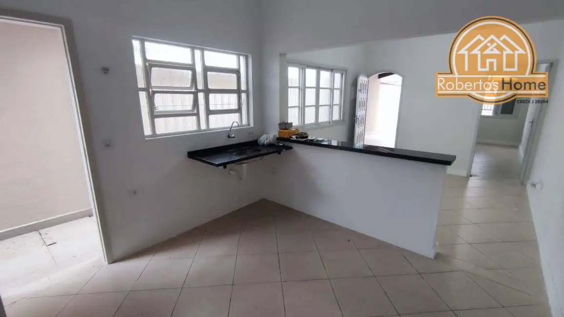 Foto 1 de Casa com 2 quartos à venda, 125m2 em Guilhermina, Praia Grande - SP