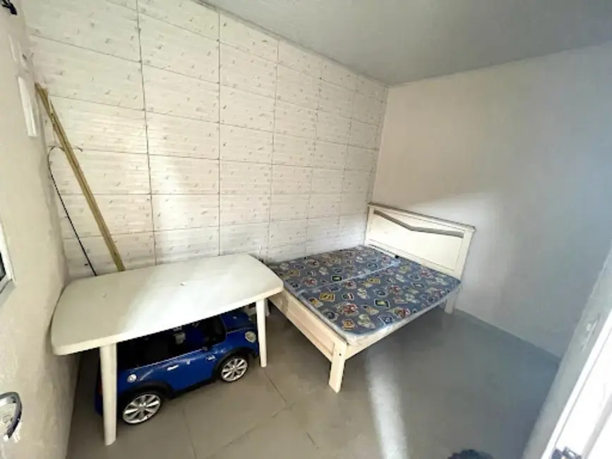 Casa com 3 quartos à venda, 173m2 em Maracanã, Praia Grande - SP - imagem 9 Foto 9 de Casa com 3 quartos à venda, 173m2 em Maracanã, Praia Grande - SP