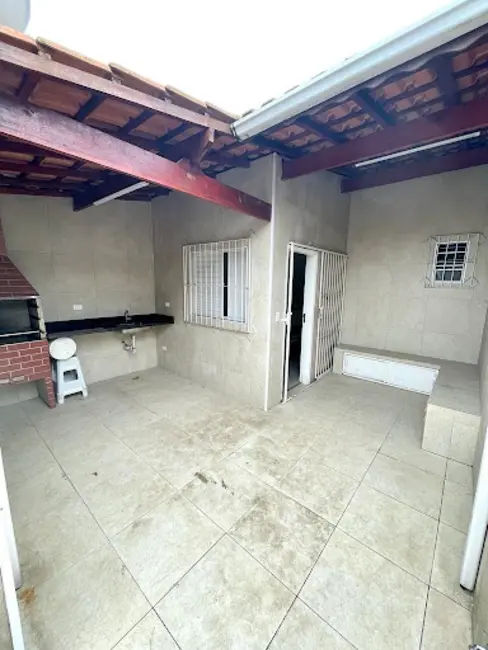 Foto 1 de Casa com 3 quartos à venda, 173m2 em Maracanã, Praia Grande - SP