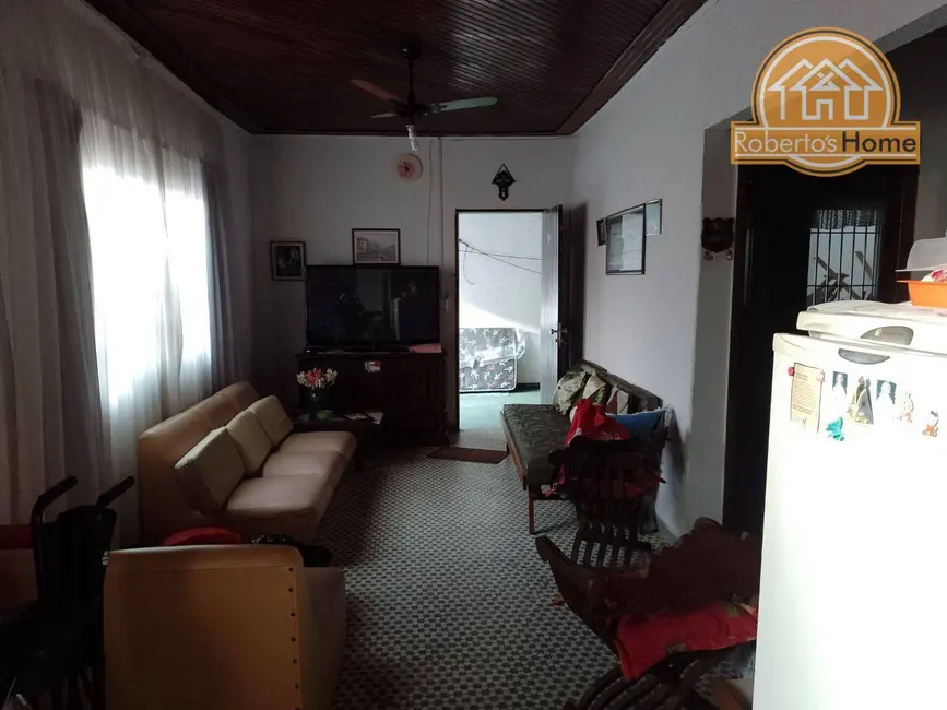 Foto 4 de Casa com 2 quartos à venda, 96m2 em Mongagua - SP