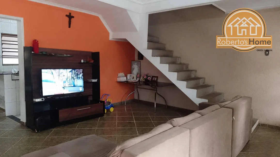 Sobrado com 3 quartos à venda, 270m2 em Mongagua - SP - imagem 7 Foto 7 de Sobrado com 3 quartos à venda, 270m2 em Mongagua - SP