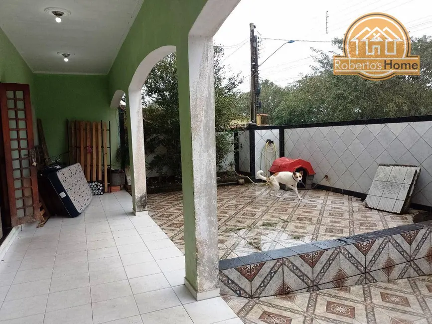 Sobrado com 3 quartos à venda, 270m2 em Mongagua - SP - imagem 5 Foto 5 de Sobrado com 3 quartos à venda, 270m2 em Mongagua - SP