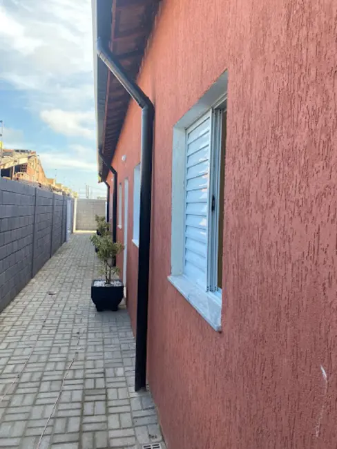 Casa de Condomínio com 2 quartos à venda, 45m2 em Itanhaem - SP - imagem 4 Foto 4 de Casa de Condomínio com 2 quartos à venda, 45m2 em Itanhaem - SP