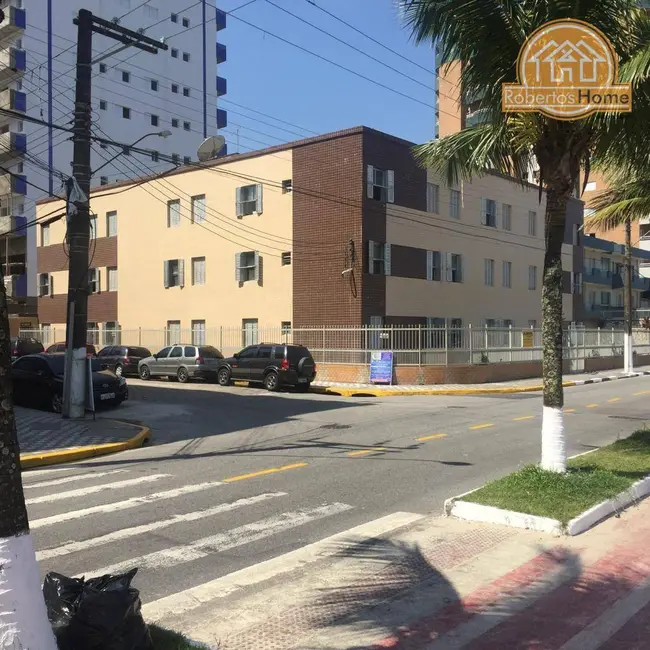 Foto 3 de Kitnet com 1 quarto para alugar, 18m2 em Centro, Mongagua - SP