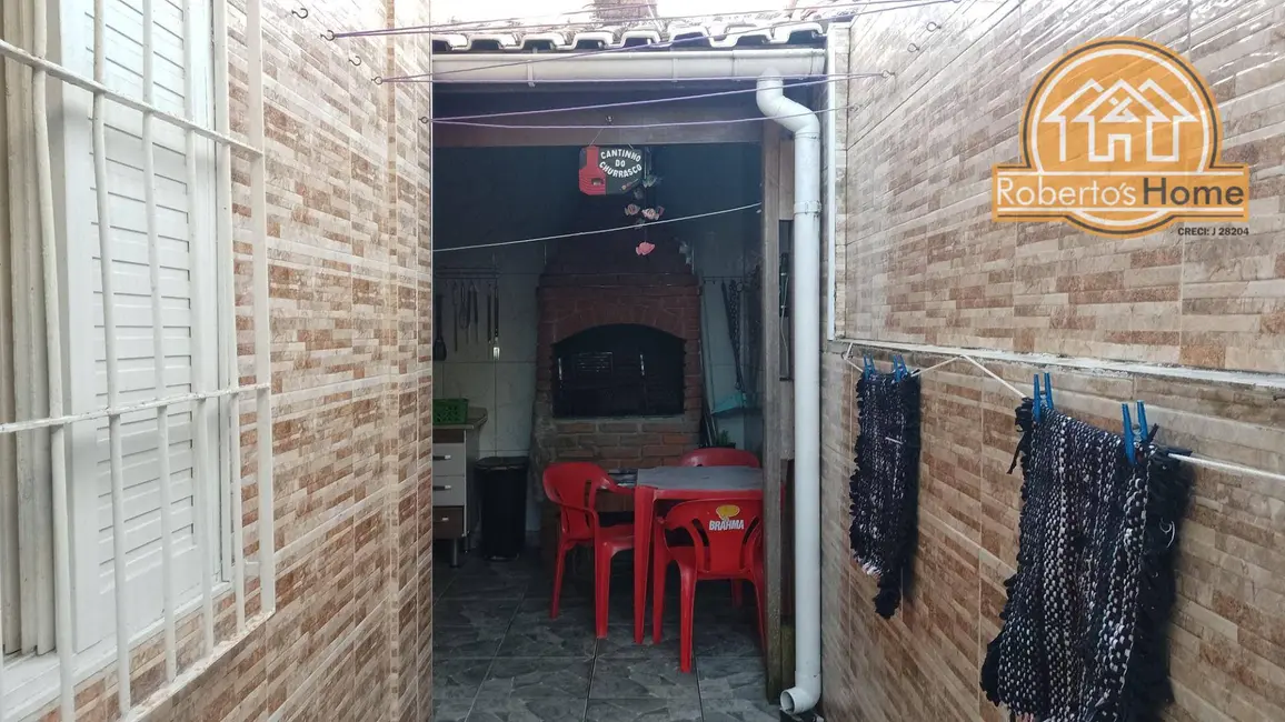Foto 9 de Casa com 2 quartos à venda, 150m2 em Mongagua - SP