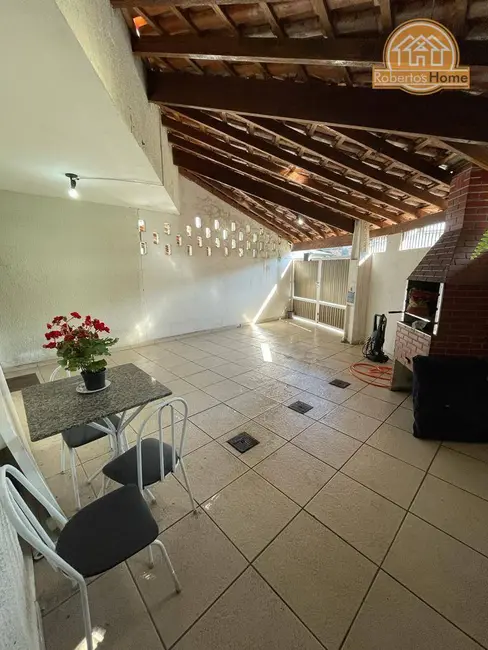 Casa com 2 quartos à venda, 77m2 em Sítio do Campo, Praia Grande - SP - imagem 4 Foto 4 de Casa com 2 quartos à venda, 77m2 em Sítio do Campo, Praia Grande - SP