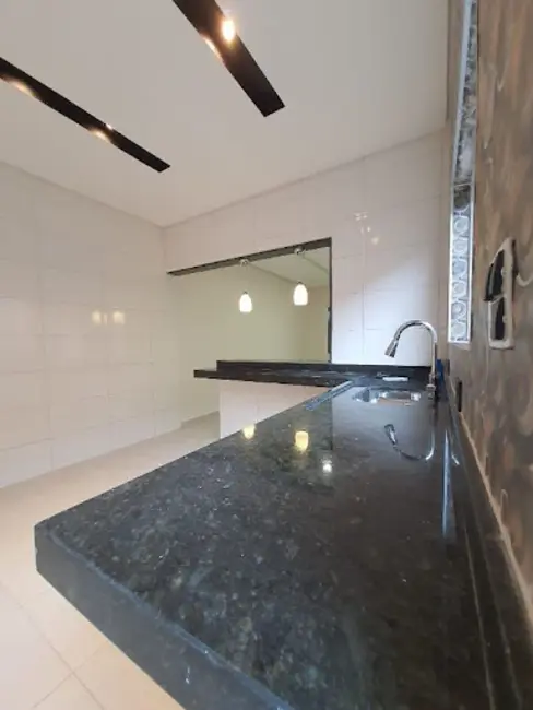 Foto 9 de Casa com 2 quartos à venda, 150m2 em Caiçara, Praia Grande - SP