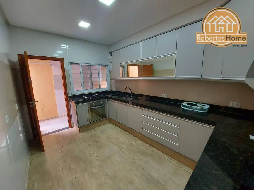 Casa à venda, 81m2 em Canto do Forte, Praia Grande - SP - imagem 7 Foto 7 de Casa à venda, 81m2 em Canto do Forte, Praia Grande - SP