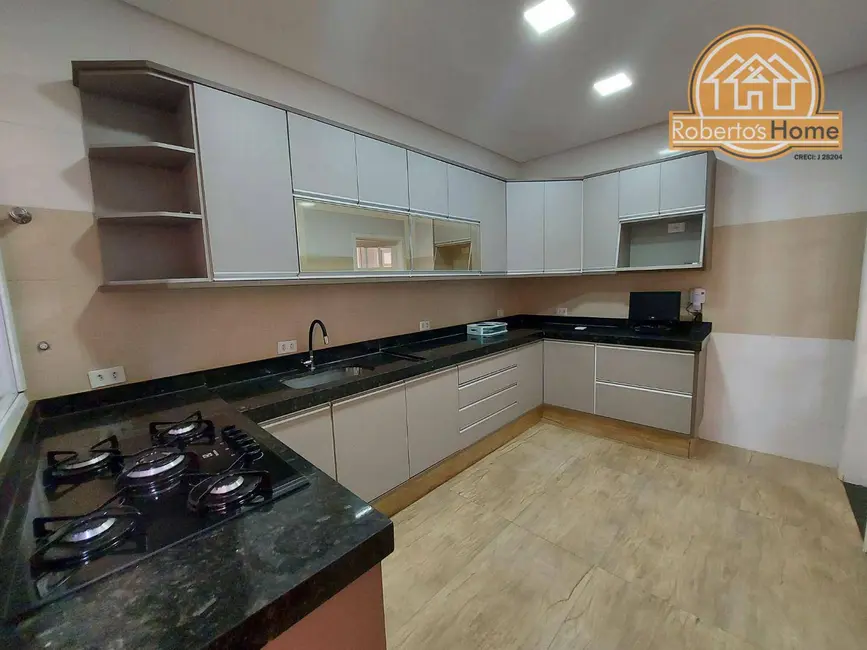 Casa à venda, 81m2 em Canto do Forte, Praia Grande - SP - imagem 8 Foto 8 de Casa à venda, 81m2 em Canto do Forte, Praia Grande - SP