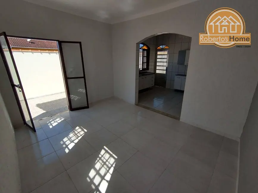 Foto 5 de Casa com 2 quartos à venda, 88m2 em Mongagua - SP