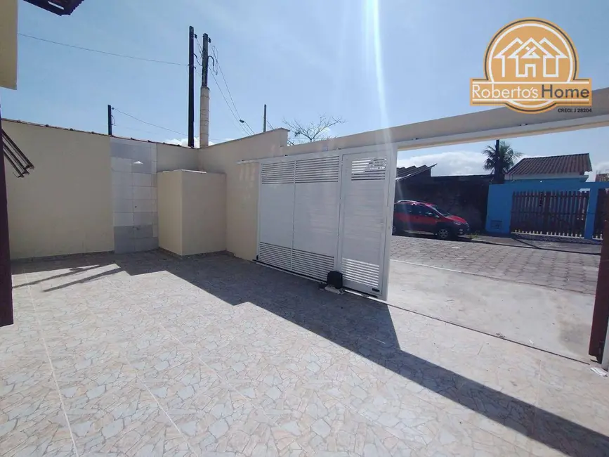 Foto 2 de Casa com 2 quartos à venda, 88m2 em Mongagua - SP