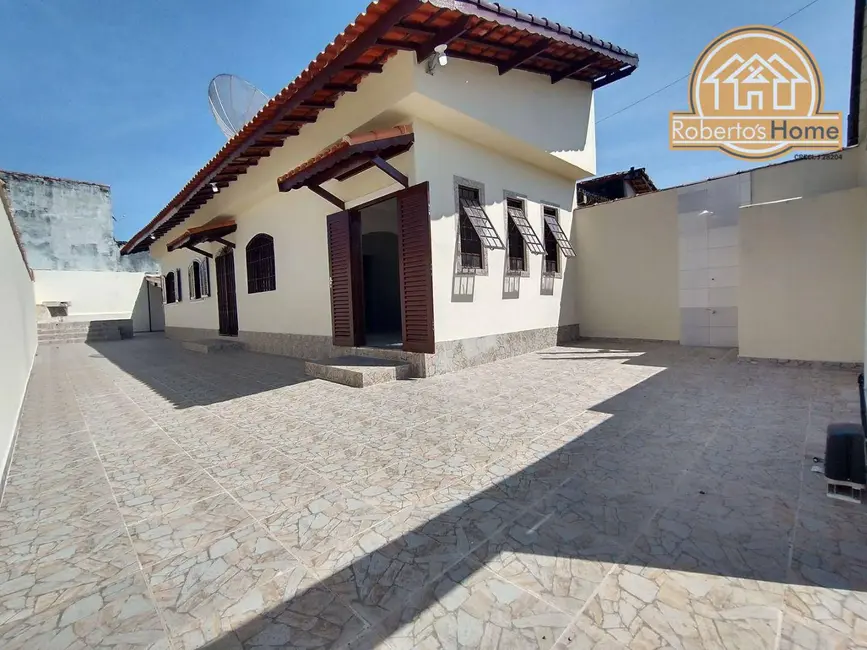 Foto 1 de Casa com 2 quartos à venda, 88m2 em Mongagua - SP