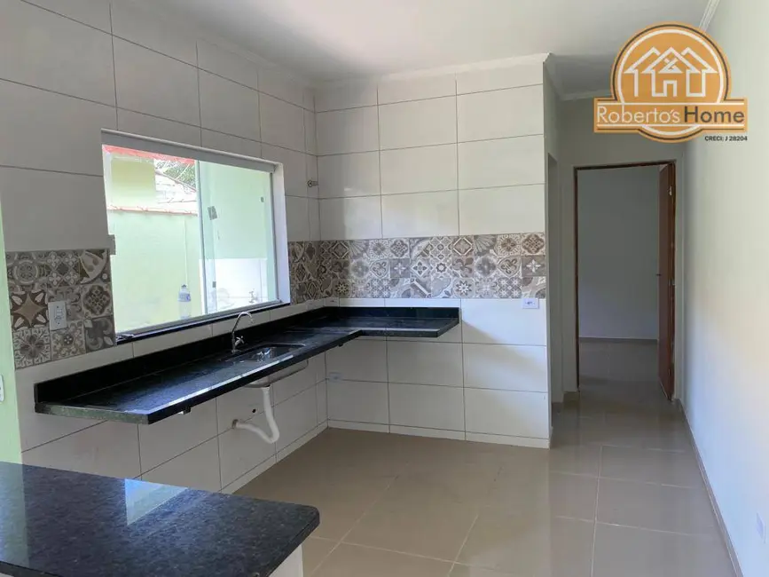 Foto 4 de Casa com 2 quartos à venda, 127m2 em Mongagua - SP
