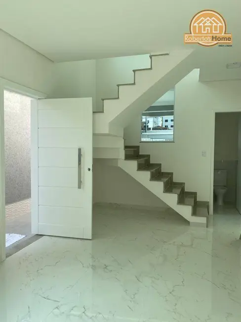 Sobrado com 3 quartos à venda em Praia Grande - SP - imagem 4 Foto 4 de Sobrado com 3 quartos à venda em Praia Grande - SP